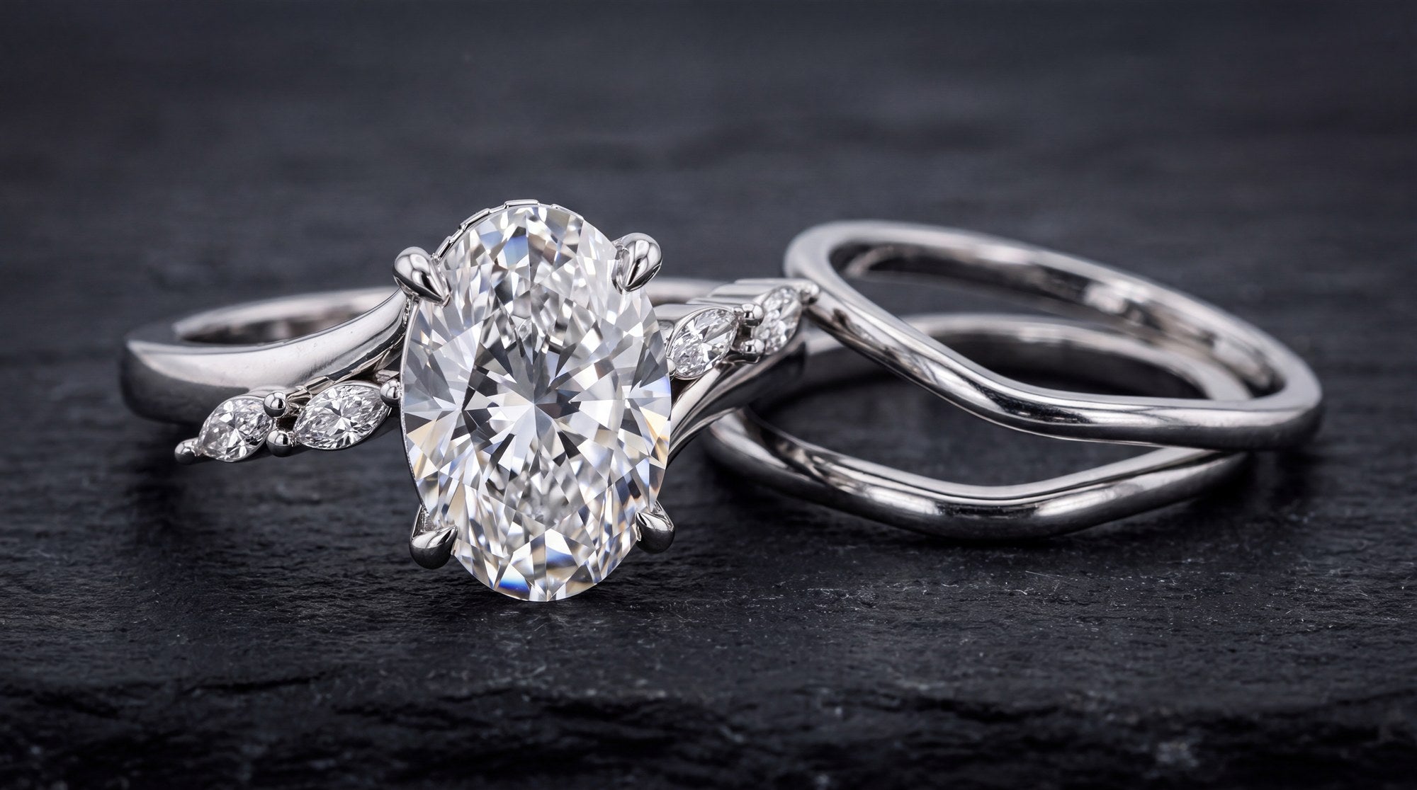 Quelle alliance pour un diamant marquise ? Guide d'association