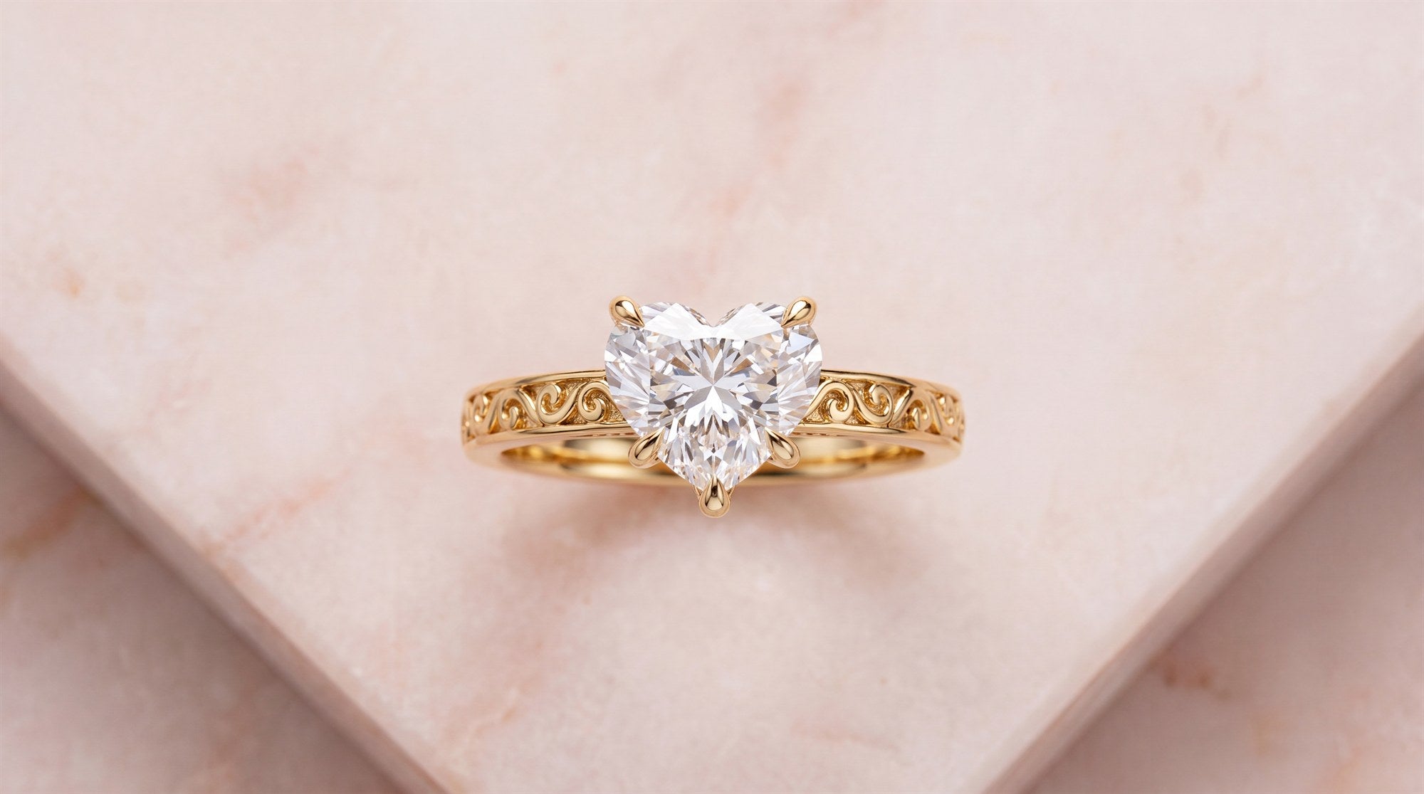 ¿Qué es un diamante talla corazón? La guía completa