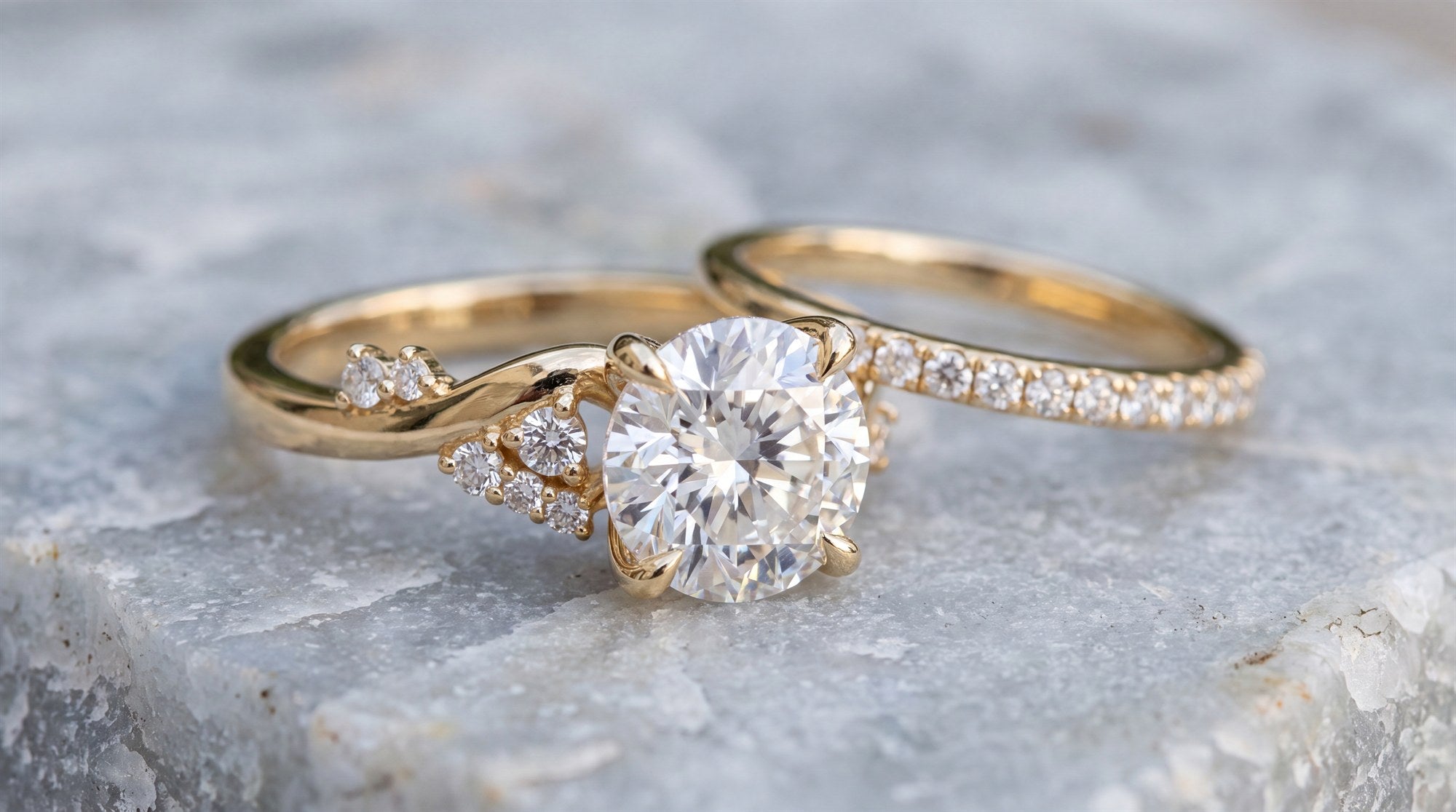 Quelle alliance pour un diamant rond ? Le guide d'association