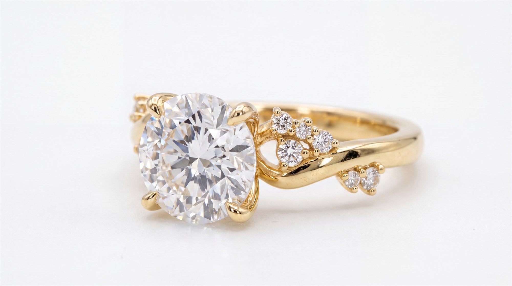 Qu'est-ce qu'un diamant taille brillant rond ? Le guide complet