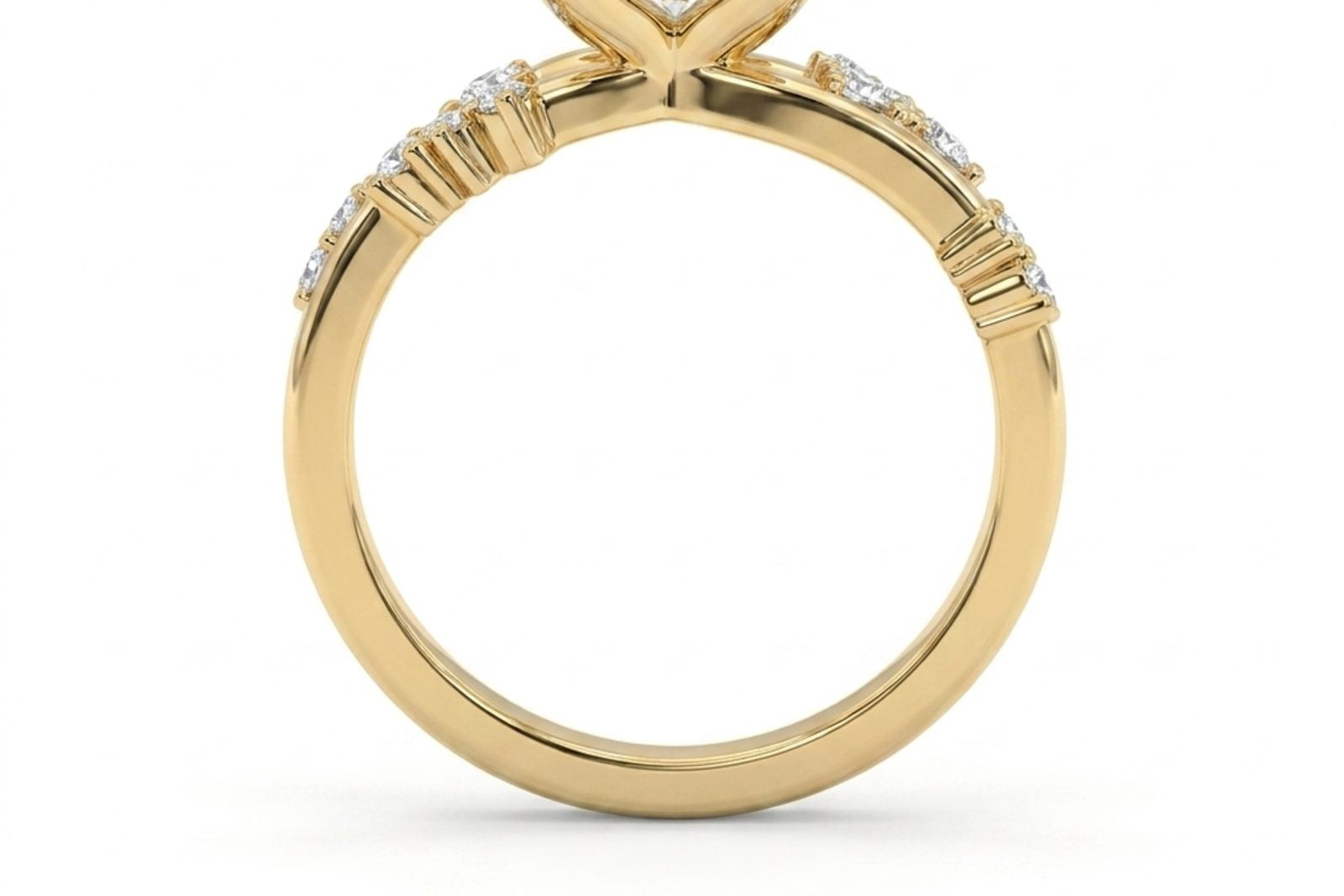 What Is a Moval Diamond? The Marquise-Oval Hybrid, Explained