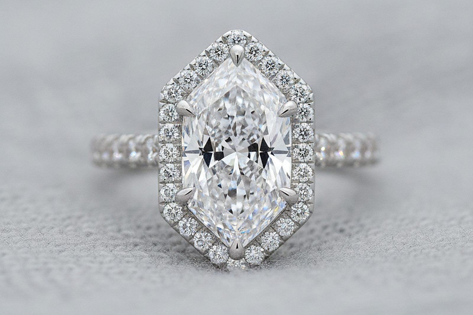 Lab Grown Diamond Carat Guide: What 1, 2, and 3 Carats Look Like