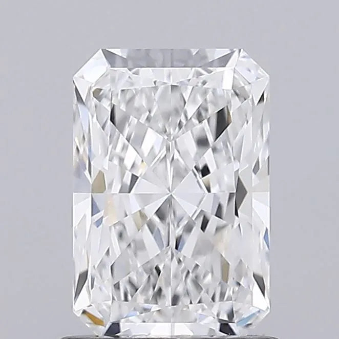 1.00 A radiant cut diamond against a grey background.