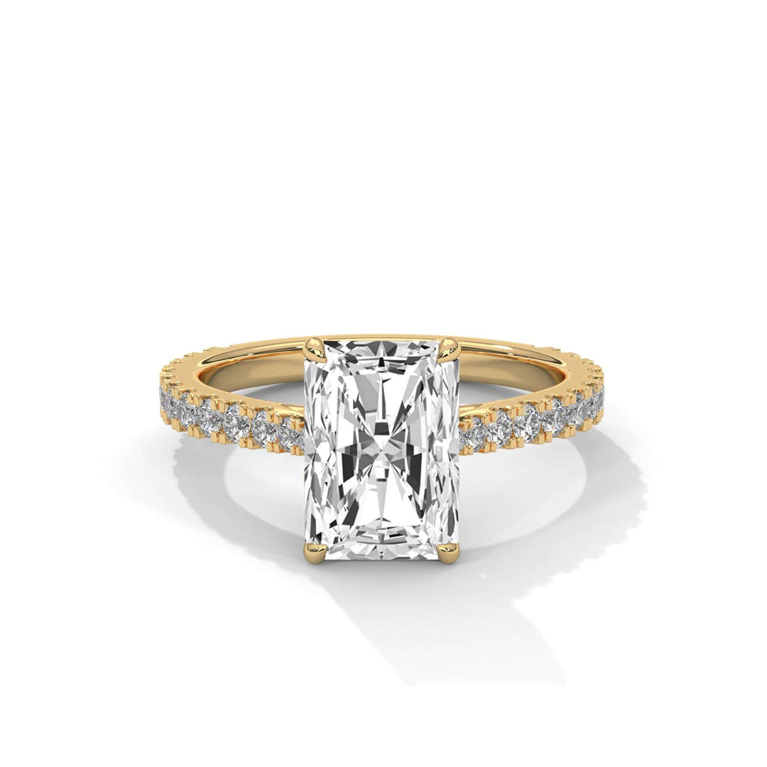 Étoile Tulip Setting engagement ring with rectangular diamond and pavé-set diamonds on gold band