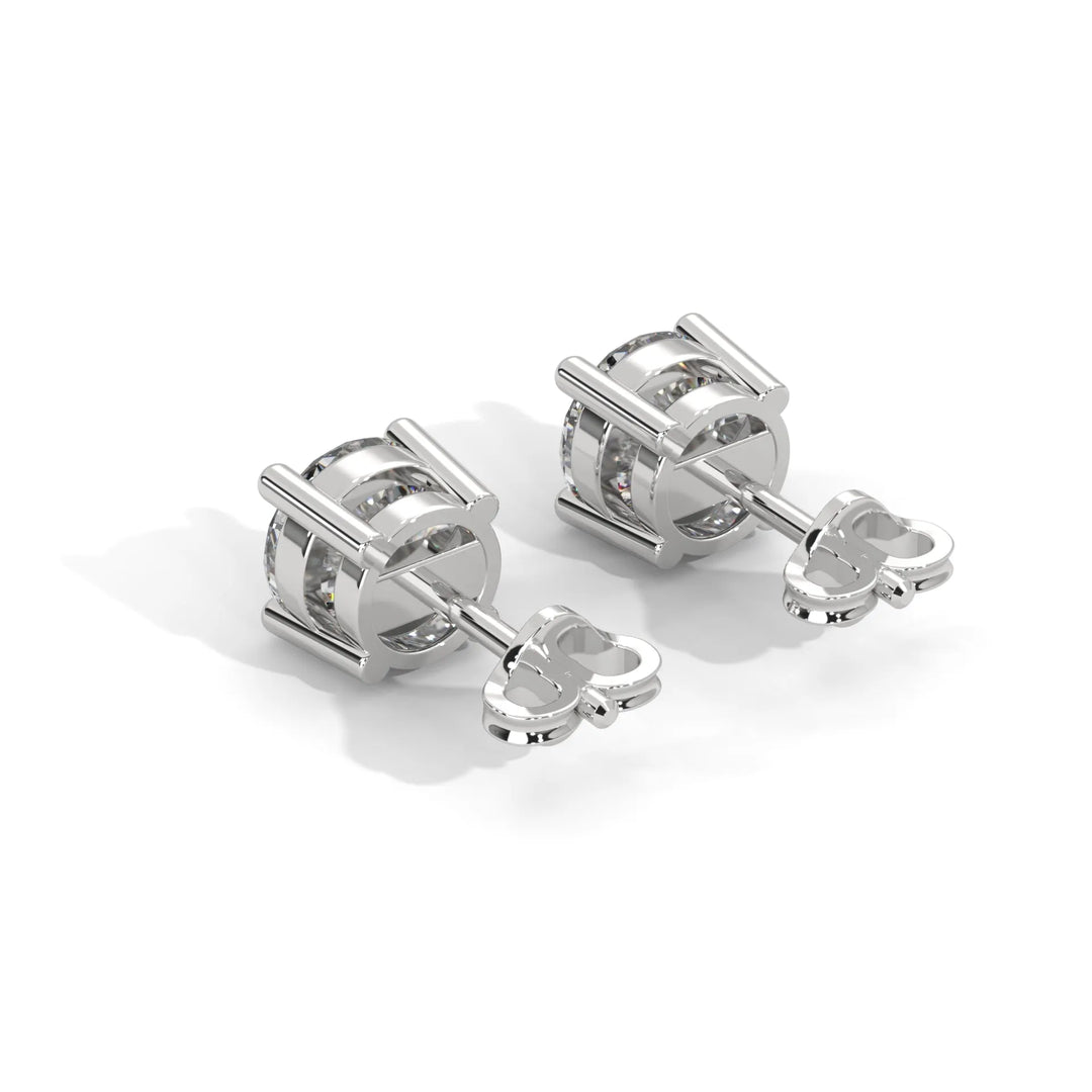 Lab-Grown Diamond Round 4 Prong Stud Earrings