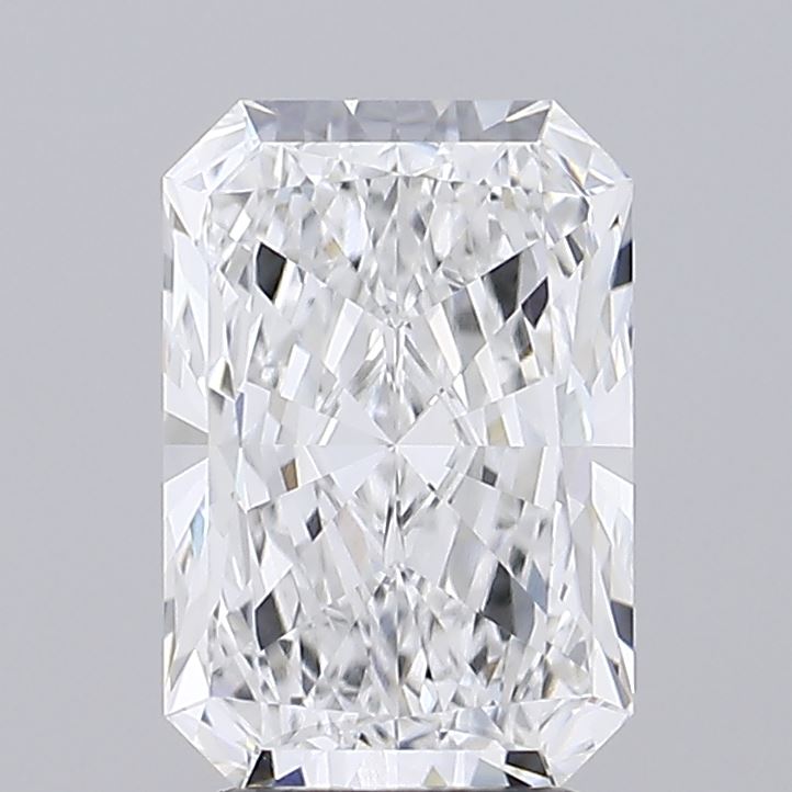 2.7 Close-up of a radiant cut diamond against a grey background.