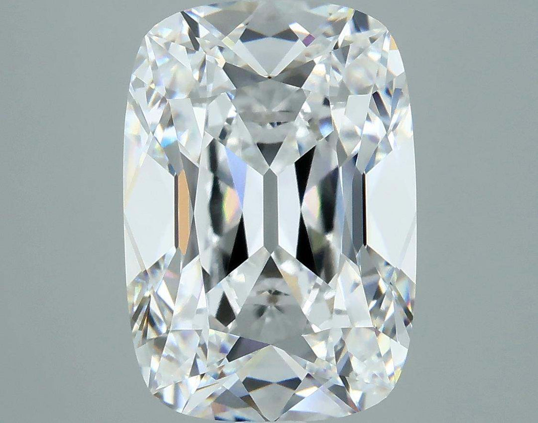 3.85 Carat Old Miner GIA certified lab grown diamond close-up