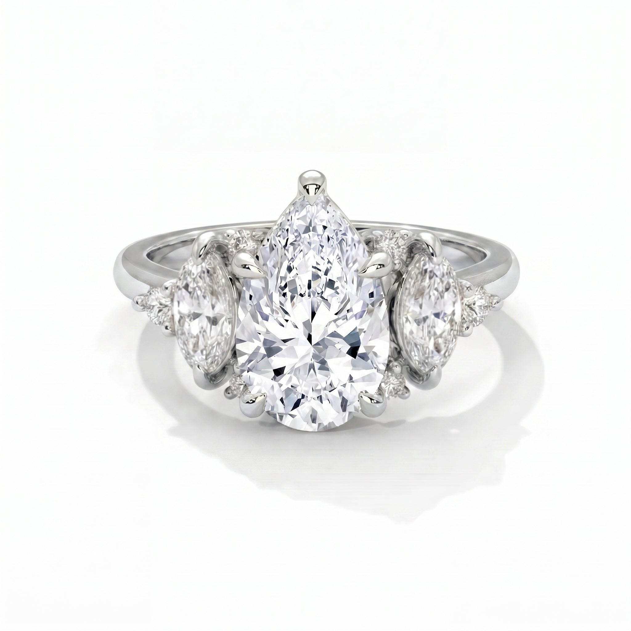 14k White Gold / Pear
