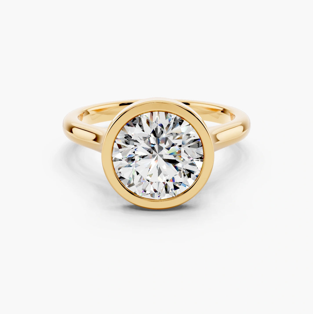 Round yellow gold setting, face up view