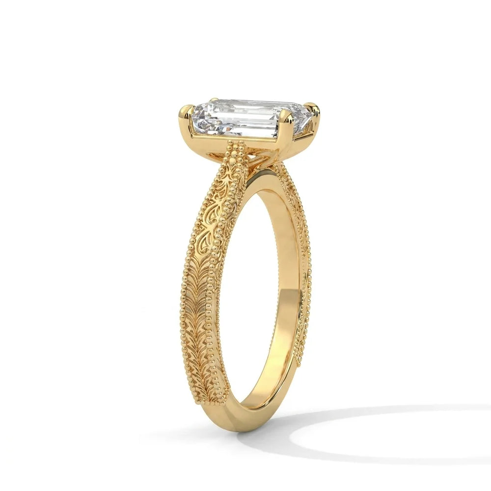 Prada Setting Emerald Yellow Gold Iso View