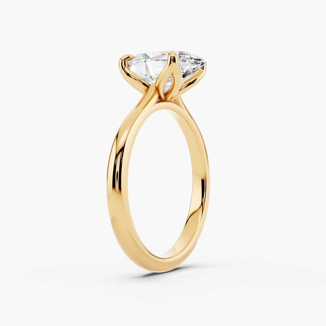 Oval yellow gold setting, angled view