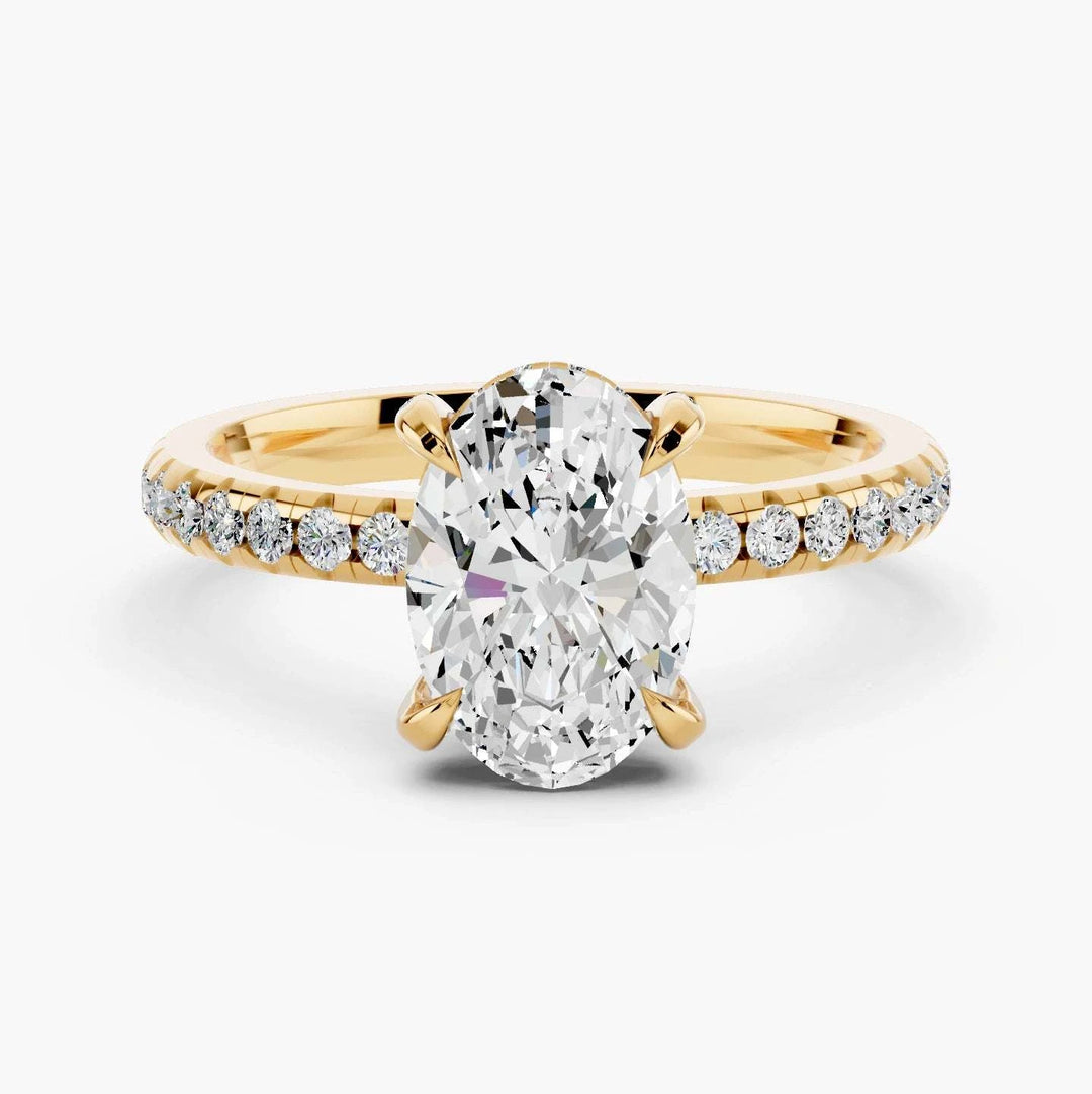 Oval yellow gold setting, undefined view