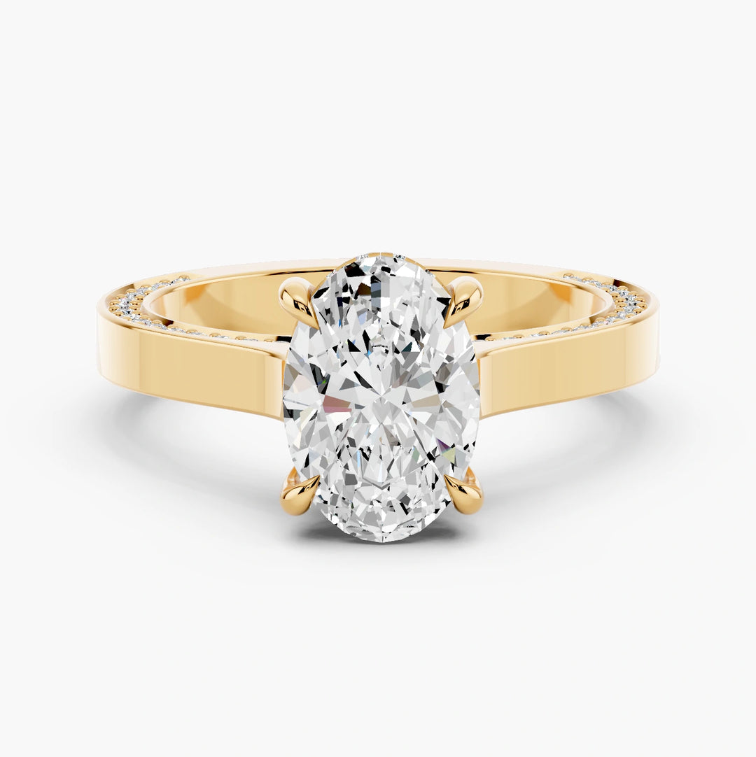 Oval yellow gold setting, undefined view
