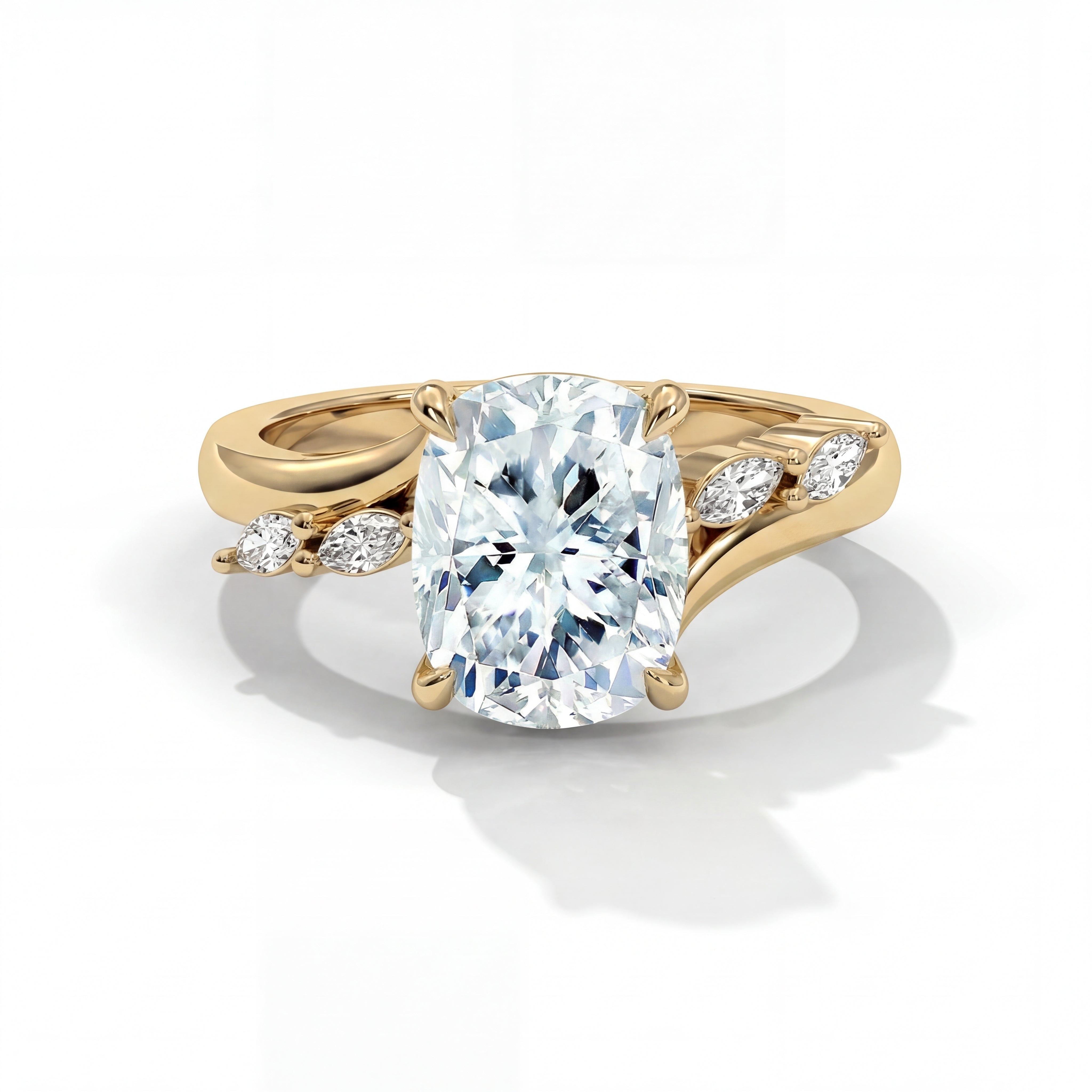 14k Yellow Gold / Long Cushion