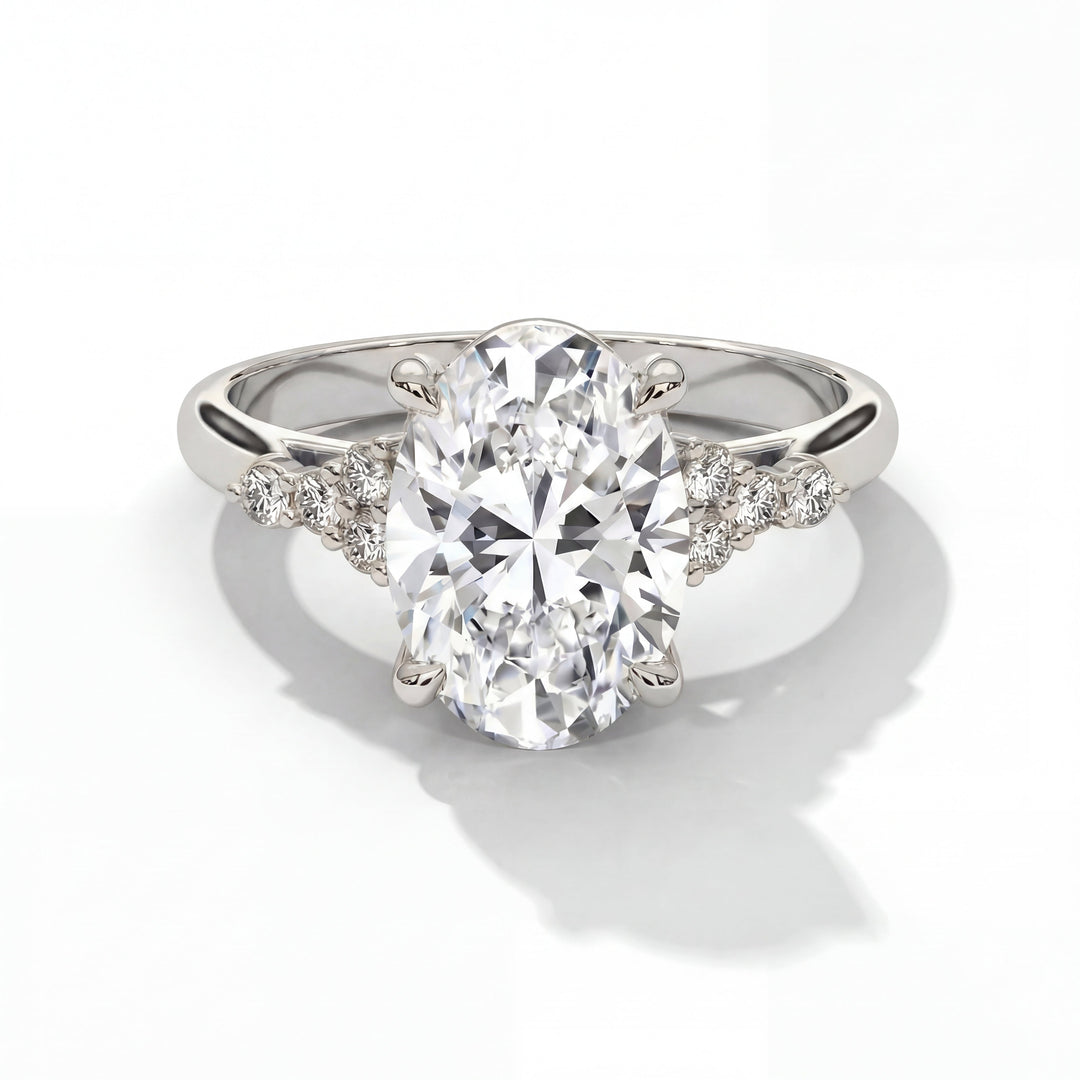 Star Setting WG Oval Front