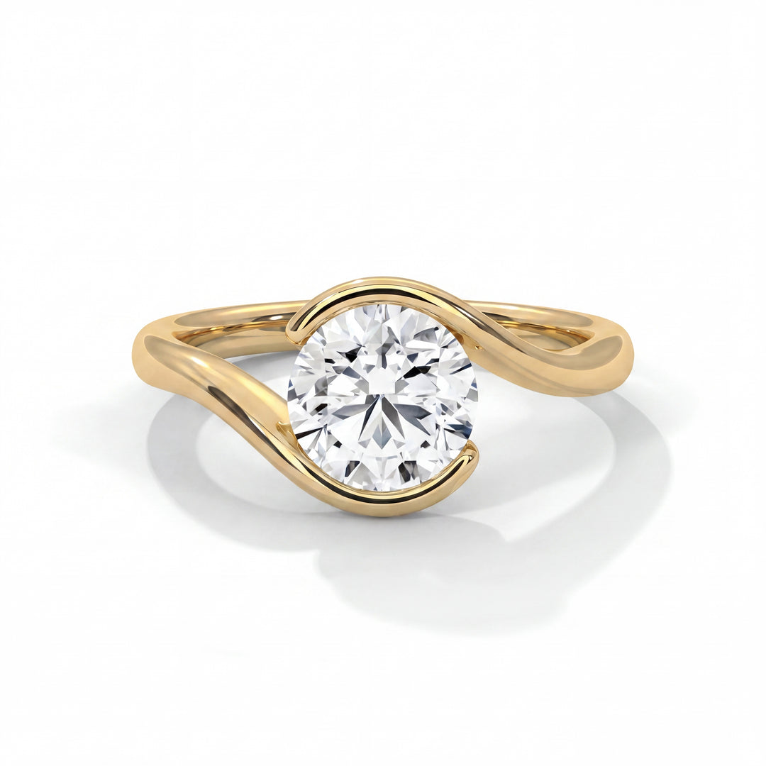 Lira Round Yellow Gold