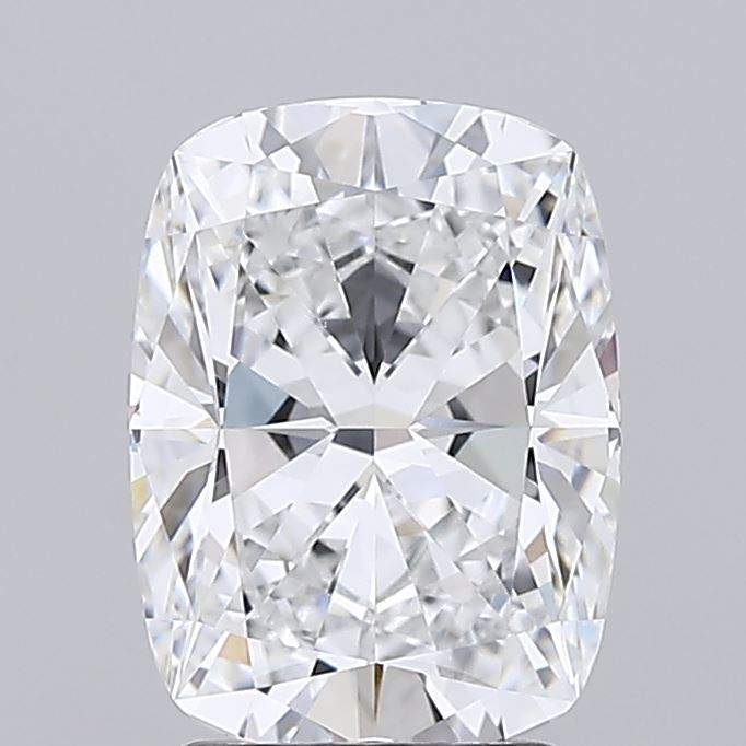 2.59 carat long cushion IGI certified lab grown diamond close-up